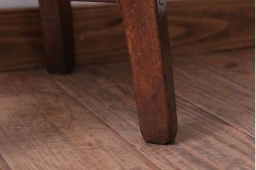 アンティーク家具　和製アンティーク　古いブナ材の小さなクッション座面丸スツール