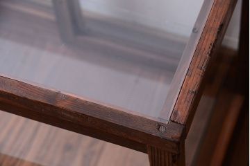 アンティーク家具　和製アンティーク　古い木製の背が低いガラスケース(ショーケース)