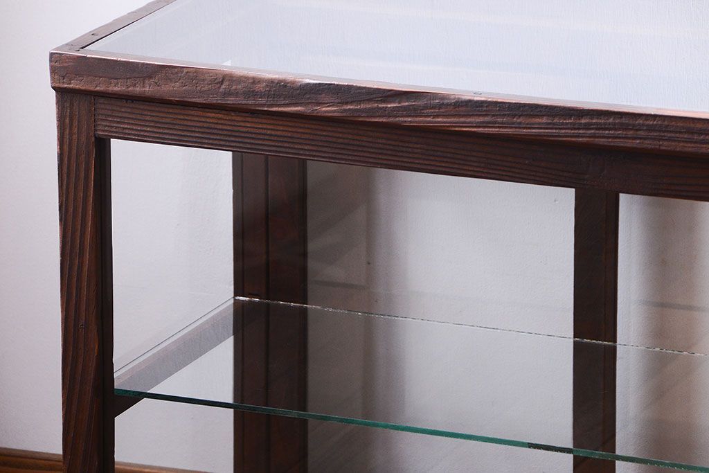 アンティーク家具　和製アンティーク　古い木製の背が低いガラスケース(ショーケース)