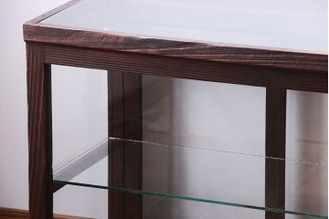 アンティーク家具　和製アンティーク　古い木製の背が低いガラスケース(ショーケース)