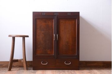 レトロ家具　昭和レトロ　古い木の小ぶりなアンティーク本箱