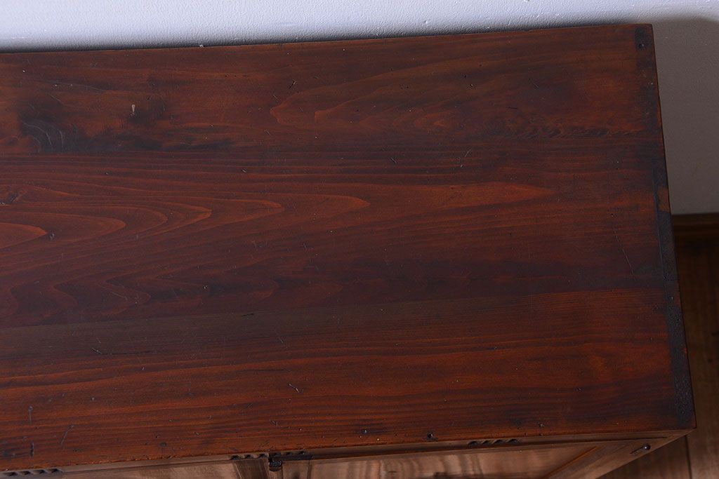 レトロ家具　昭和レトロ　古い木の小ぶりなアンティーク本箱