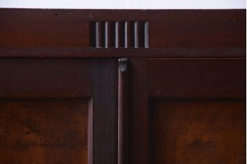 レトロ家具　昭和レトロ　古い木の小ぶりなアンティーク本箱