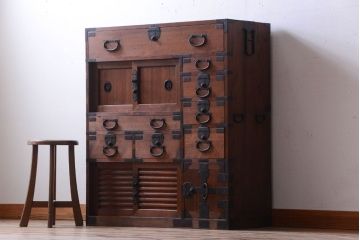 アンティーク家具　古民具・骨董　檜材 大正期のアンティーク帳場箪笥