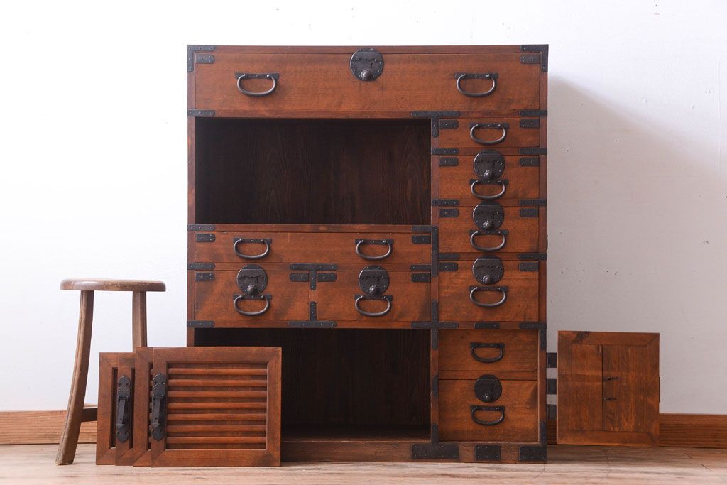 アンティーク家具　古民具・骨董　檜材 大正期のアンティーク帳場箪笥