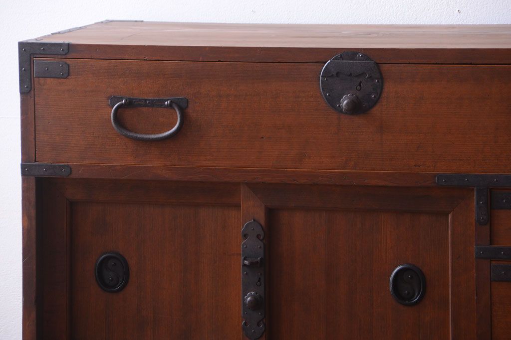 アンティーク家具　古民具・骨董　檜材 大正期のアンティーク帳場箪笥