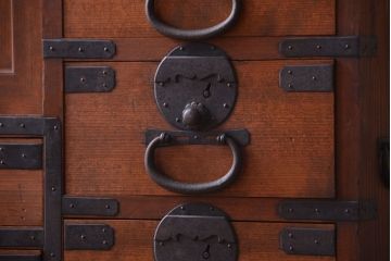 アンティーク家具　古民具・骨董　檜材 大正期のアンティーク帳場箪笥