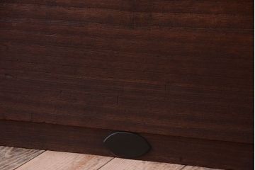 アンティーク家具　古民具・骨董　上品な金具のアンティーク衣装箪笥ローボード(時代箪笥)(1)