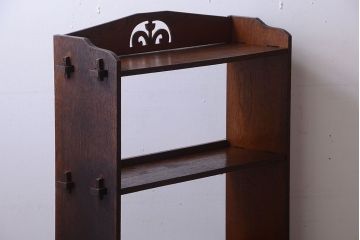 レトロ家具　昭和レトロ　透かし彫り!古い栓材のアンティーク本棚