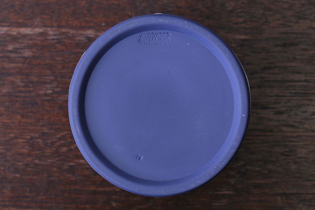 アンティーク雑貨　中古　イギリスWedgwood(ウェッジウッド)　ジャスパー　ポーランドブルー　小物入れ