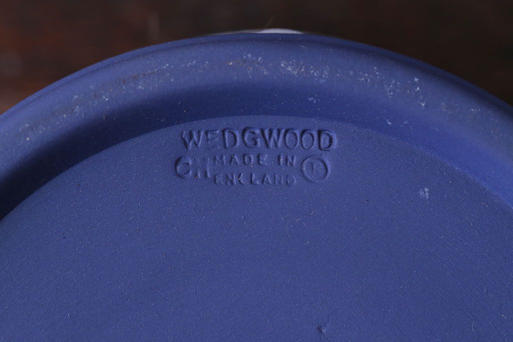 アンティーク雑貨　中古　イギリスWedgwood(ウェッジウッド)　ジャスパー　ポーランドブルー　小物入れ