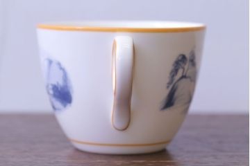 アンティーク雑貨　中古　イギリスMINTON(ミントン)　Peonies・poppies・blue landscape　カップ&ソーサー3客セット(洋食器)