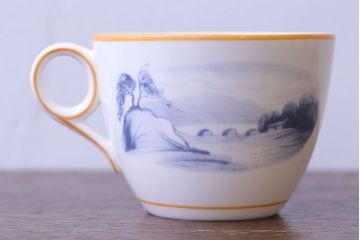 アンティーク雑貨　中古　イギリスMINTON(ミントン)　Peonies・poppies・blue landscape　カップ&ソーサー3客セット(洋食器)