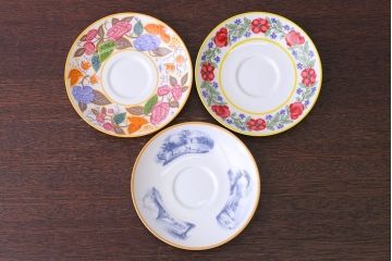 アンティーク雑貨　中古　イギリスMINTON(ミントン)　Peonies・poppies・blue landscape　カップ&ソーサー3客セット(洋食器)