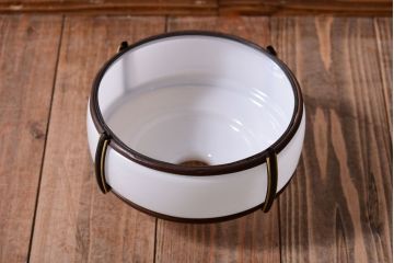 和製アンティーク　乳白色ガラスシェードの昭和レトロな天井照明