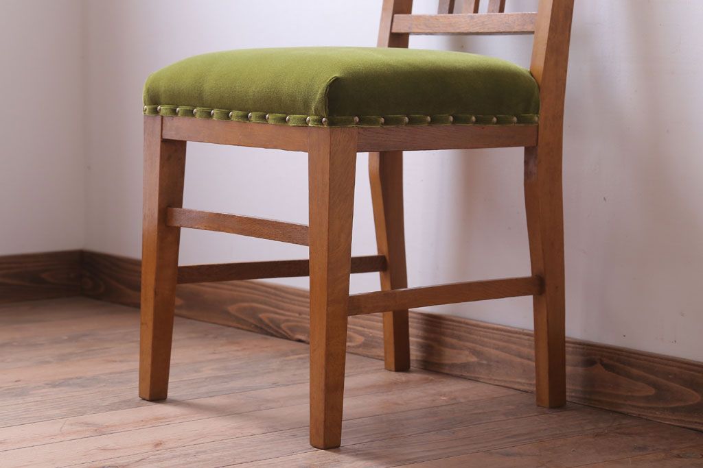 アンティーク家具　和製アンティーク　ナラ材製!モスグリーン座面のシンプルチェア