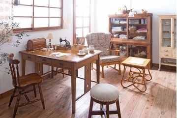 アンティーク家具　大正ロマン　古い木製のアンティーク重ね収納棚(食器棚)