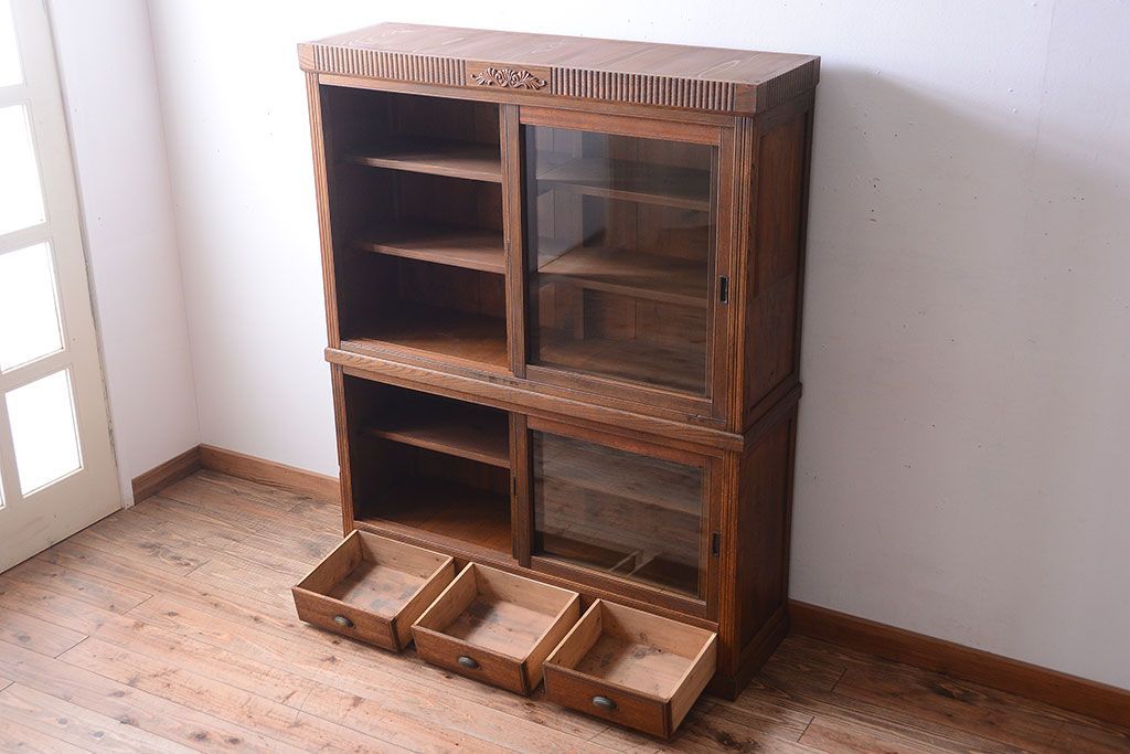 アンティーク家具　大正ロマン　古い木製のアンティーク重ね収納棚(食器棚)