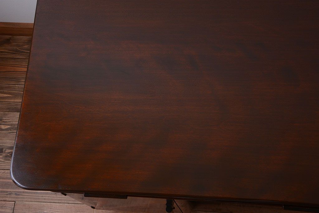 アンティーク家具　和製アンティーク　組み立て式!古いカバ材のシンプルでモダンな両袖机(デスク)