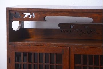 アンティーク家具　和製アンティーク　大正ロマンスタイル!透かし彫りが美しい本箱(収納棚)