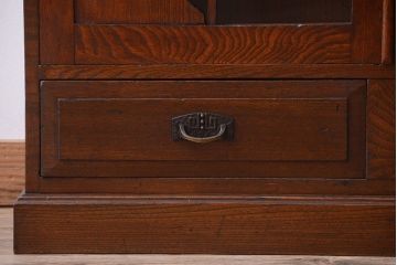 アンティーク家具　和製アンティーク　大正ロマンスタイル!透かし彫りが美しい本箱(収納棚)