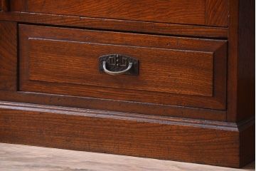 アンティーク家具　和製アンティーク　大正ロマンスタイル!透かし彫りが美しい本箱(収納棚)