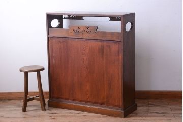 アンティーク家具　和製アンティーク　大正ロマンスタイル!透かし彫りが美しい本箱(収納棚)