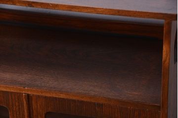 レトロ家具　昭和レトロ　古い木製の小ぶりなアンティーク本箱(ブックケース・収納棚)