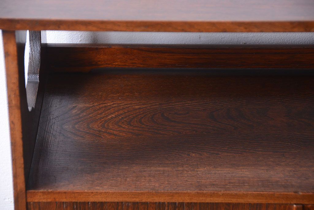 レトロ家具　昭和レトロ　古い木製の小ぶりなアンティーク本箱(ブックケース・収納棚)