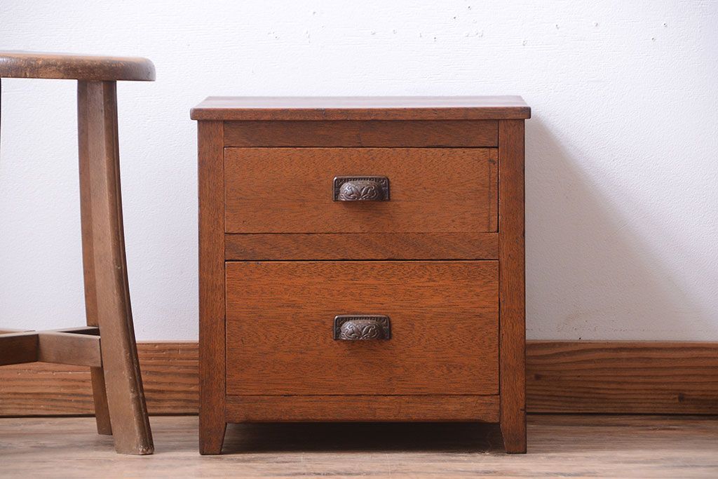 レトロ家具　昭和レトロ　天板と脚付き!古い木製の引き出し付きサイドテーブル(小引き出し)