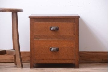 レトロ家具　昭和レトロ　天板と脚付き!古い木製の引き出し付きサイドテーブル(小引き出し)