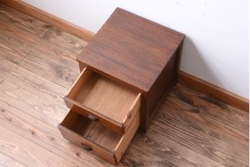 レトロ家具　昭和レトロ　天板と脚付き!古い木製の引き出し付きサイドテーブル(小引き出し)