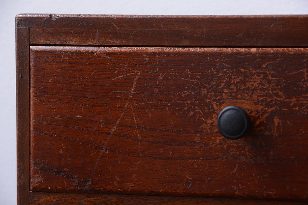 アンティーク家具　和製アンティーク　ネームプレート付き!古い木製の小引き出し