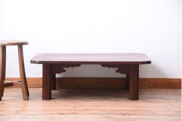 アンティーク家具　古民具・骨董　高級杉材!意匠の凝ったアンティーク座卓