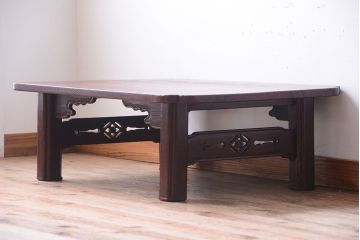 アンティーク家具　古民具・骨董　高級杉材!意匠の凝ったアンティーク座卓