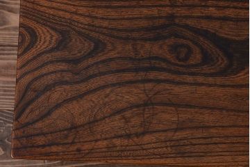 アンティーク家具　和製アンティーク　天板欅材!シンプルなサイドテーブル