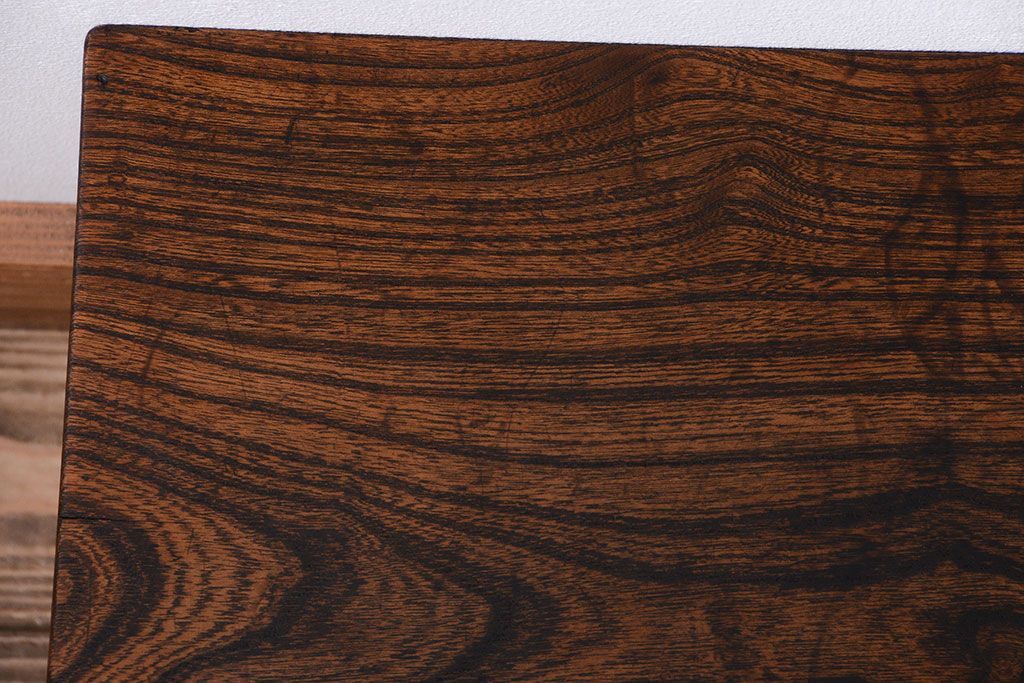 アンティーク家具　和製アンティーク　天板欅材!シンプルなサイドテーブル