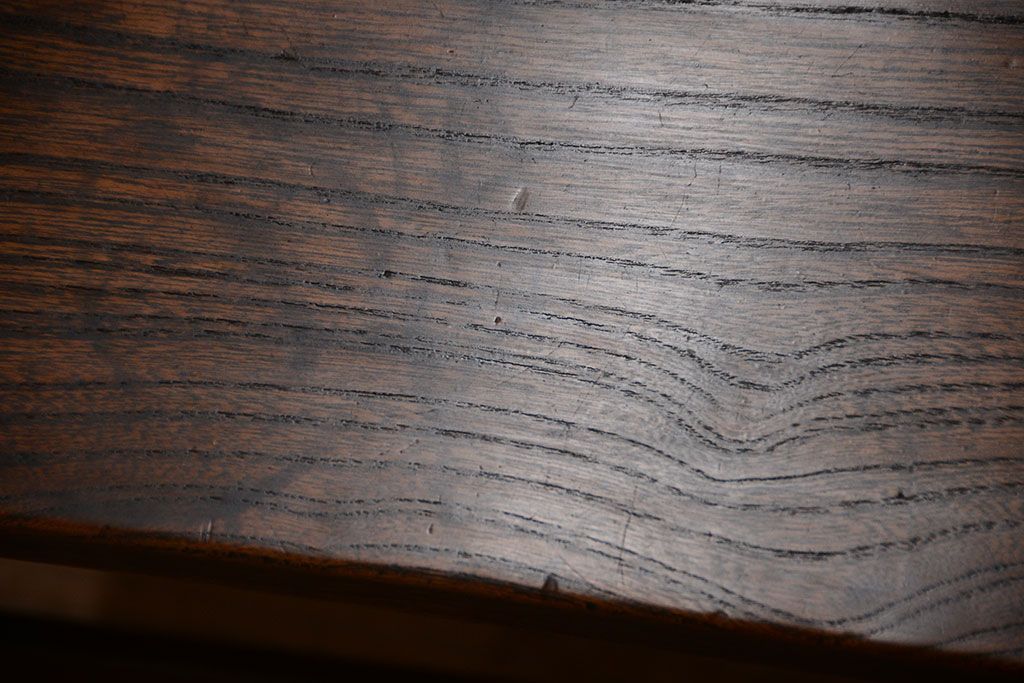 アンティーク家具　和製アンティーク　天板欅材!シンプルなサイドテーブル