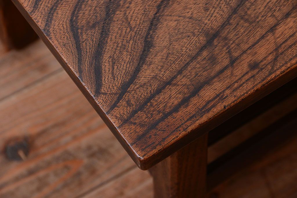 アンティーク家具　和製アンティーク　天板欅材!シンプルなサイドテーブル