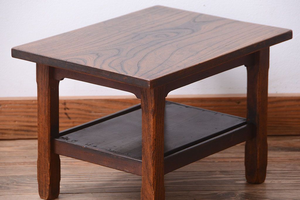 アンティーク家具　和製アンティーク　天板欅材!シンプルなサイドテーブル
