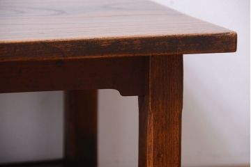 アンティーク家具　和製アンティーク　天板欅材!シンプルなサイドテーブル