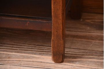 アンティーク家具　和製アンティーク　天板欅材!シンプルなサイドテーブル