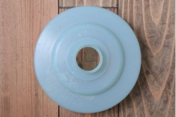 昭和レトロ　プラスチックシェードの天井照明(1)