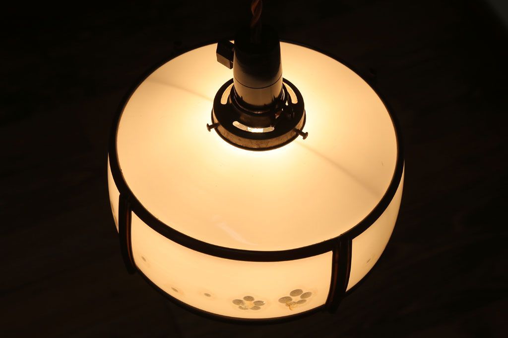 和製アンティーク 花柄 乳白色ガラスシェードの昭和レトロな天井照明