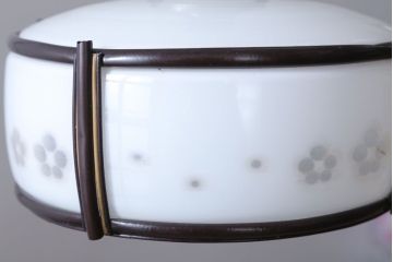 和製アンティーク 花柄 乳白色ガラスシェードの昭和レトロな天井照明