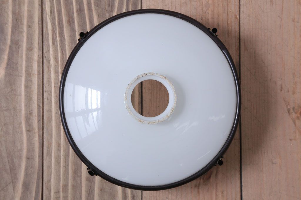 和製アンティーク 花柄 乳白色ガラスシェードの昭和レトロな天井照明