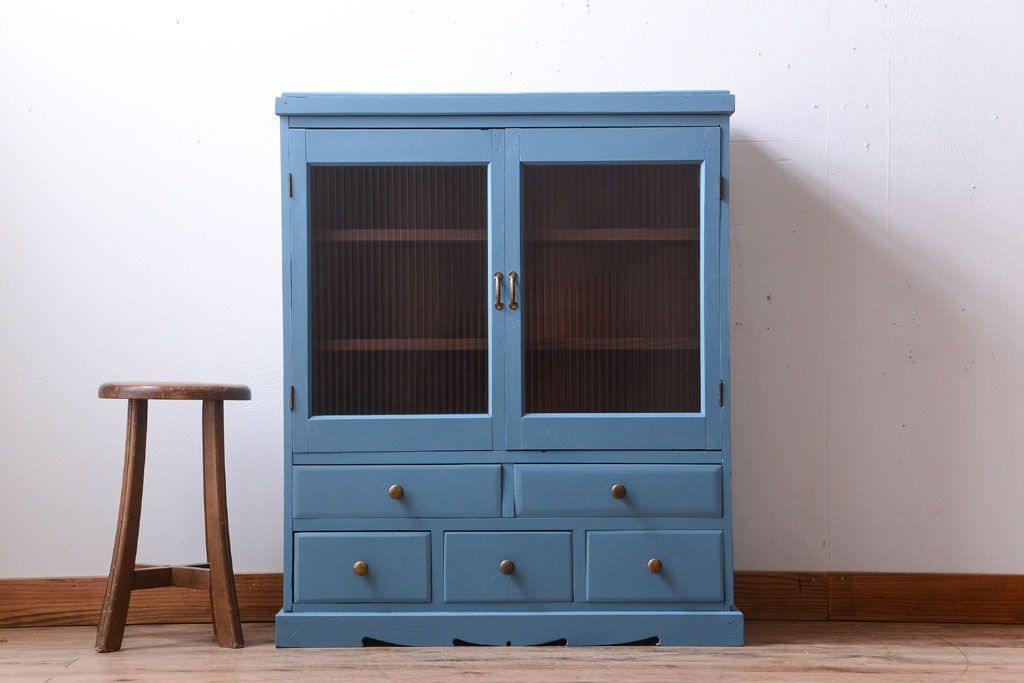 アンティーク家具　ペイント　モールガラス入り!アンティーク戸棚