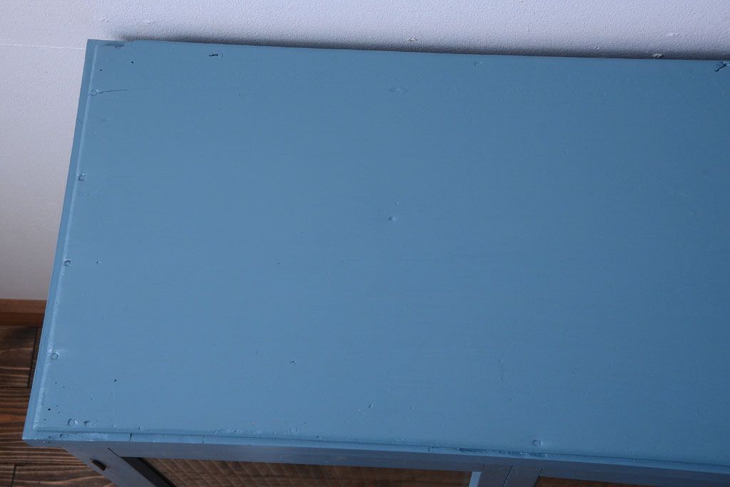 アンティーク家具　ペイント　モールガラス入り!アンティーク戸棚