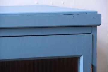 アンティーク家具　ペイント　モールガラス入り!アンティーク戸棚
