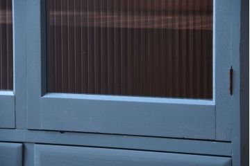 アンティーク家具　ペイント　モールガラス入り!アンティーク戸棚